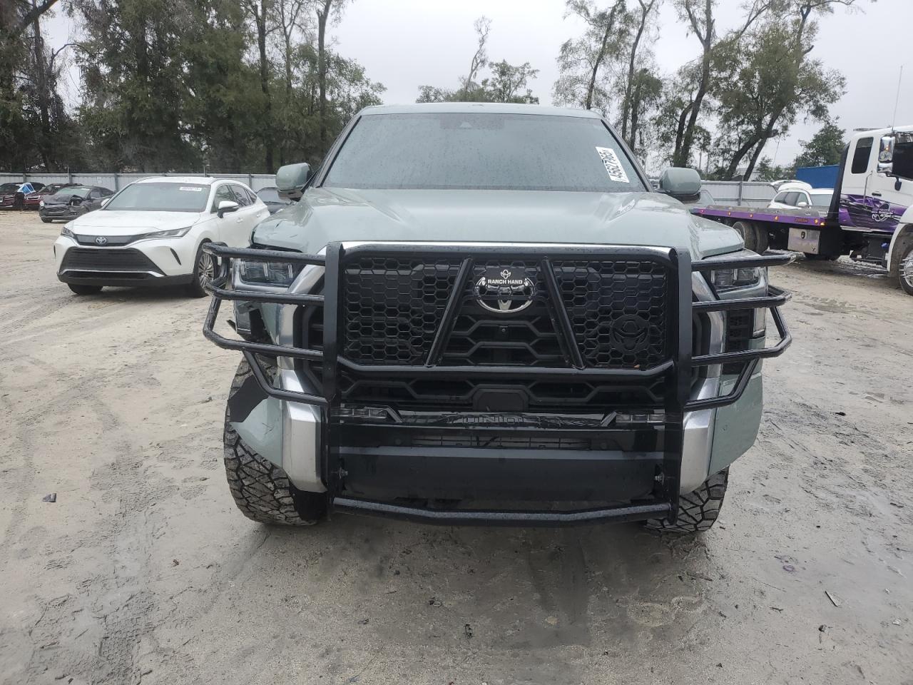 2022 Toyota Tundra - Image 5