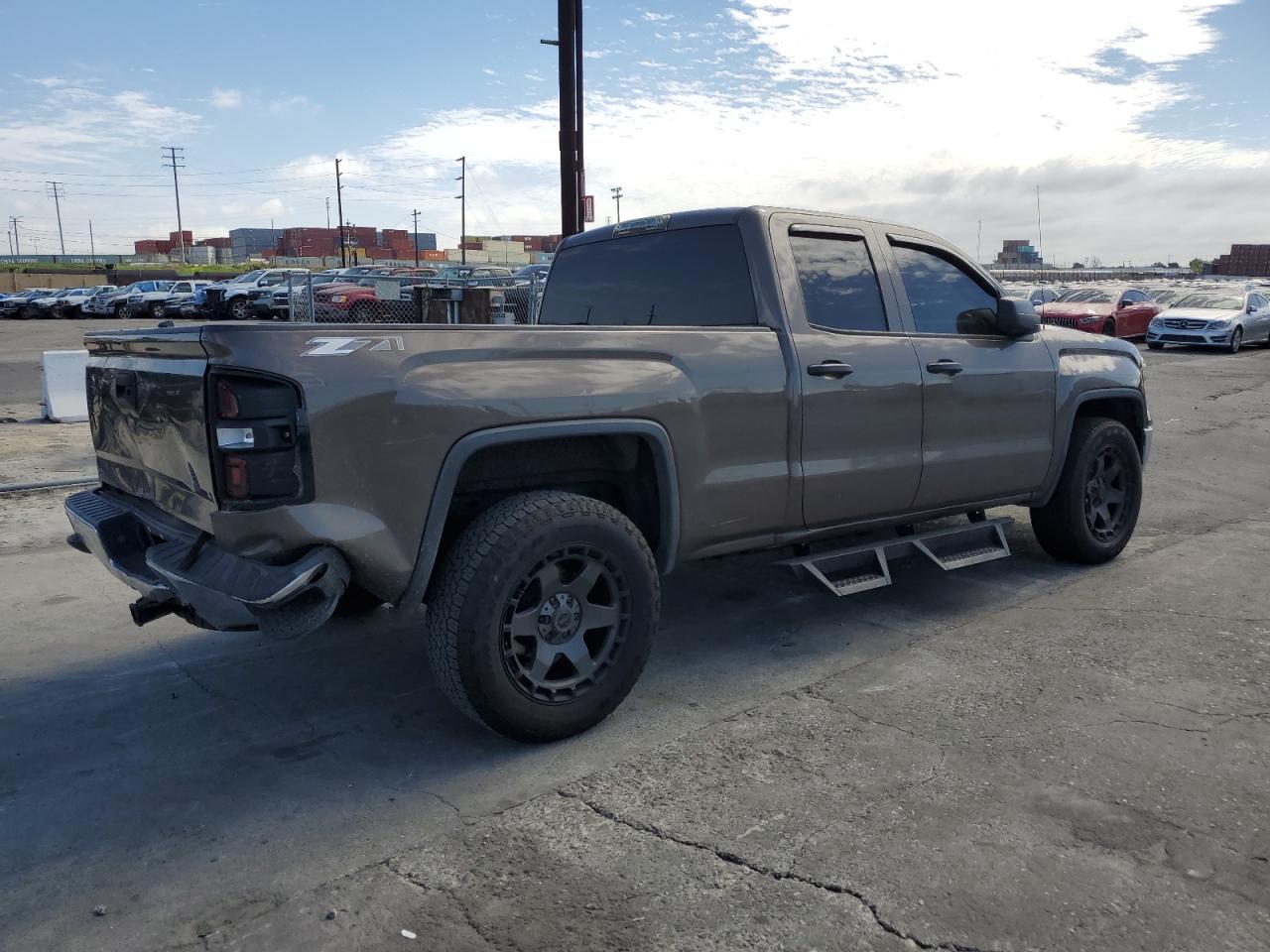 2014 GMC Sierra - Image 3