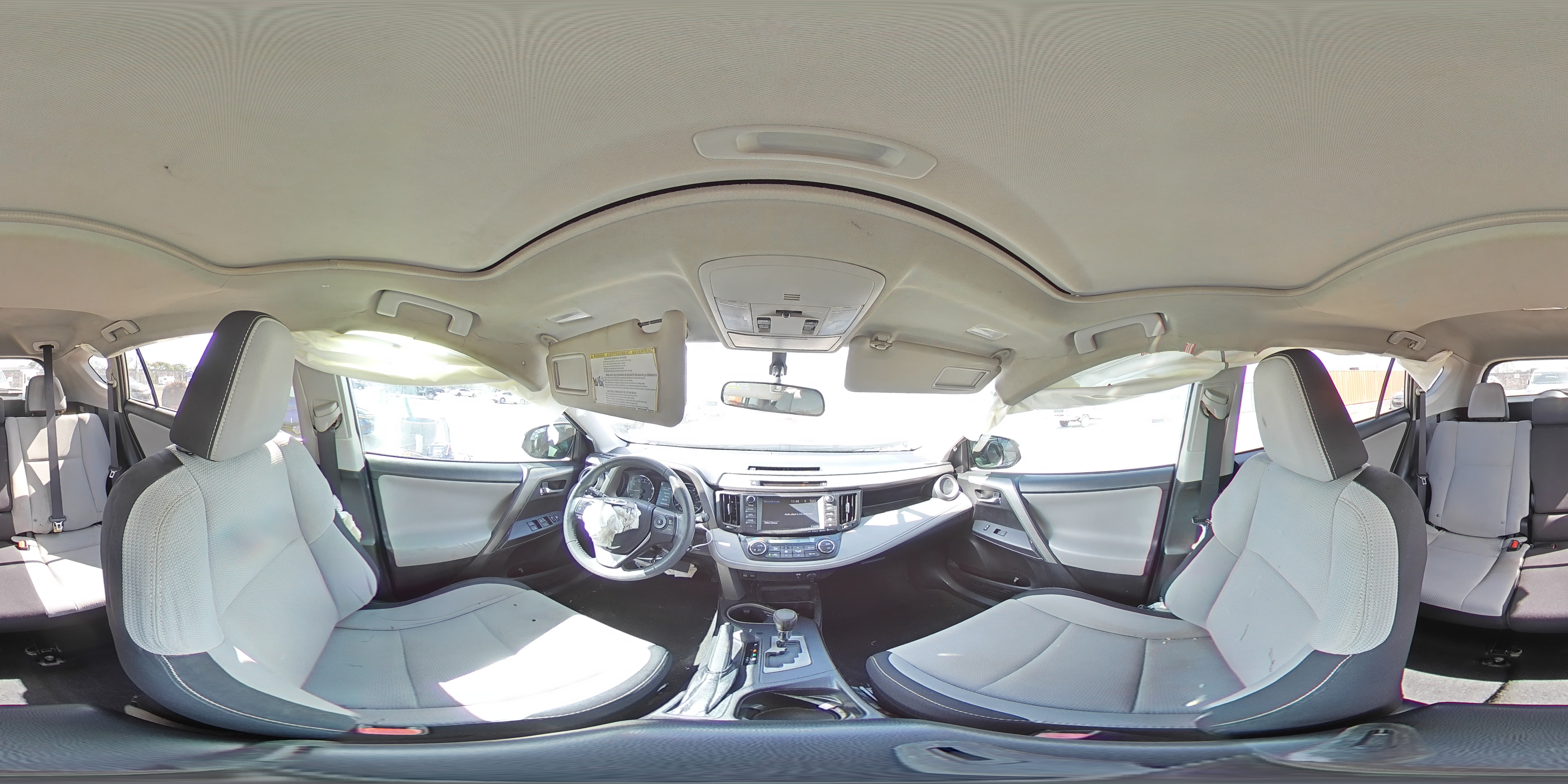 2016 Toyota RAV 4 - Image 14