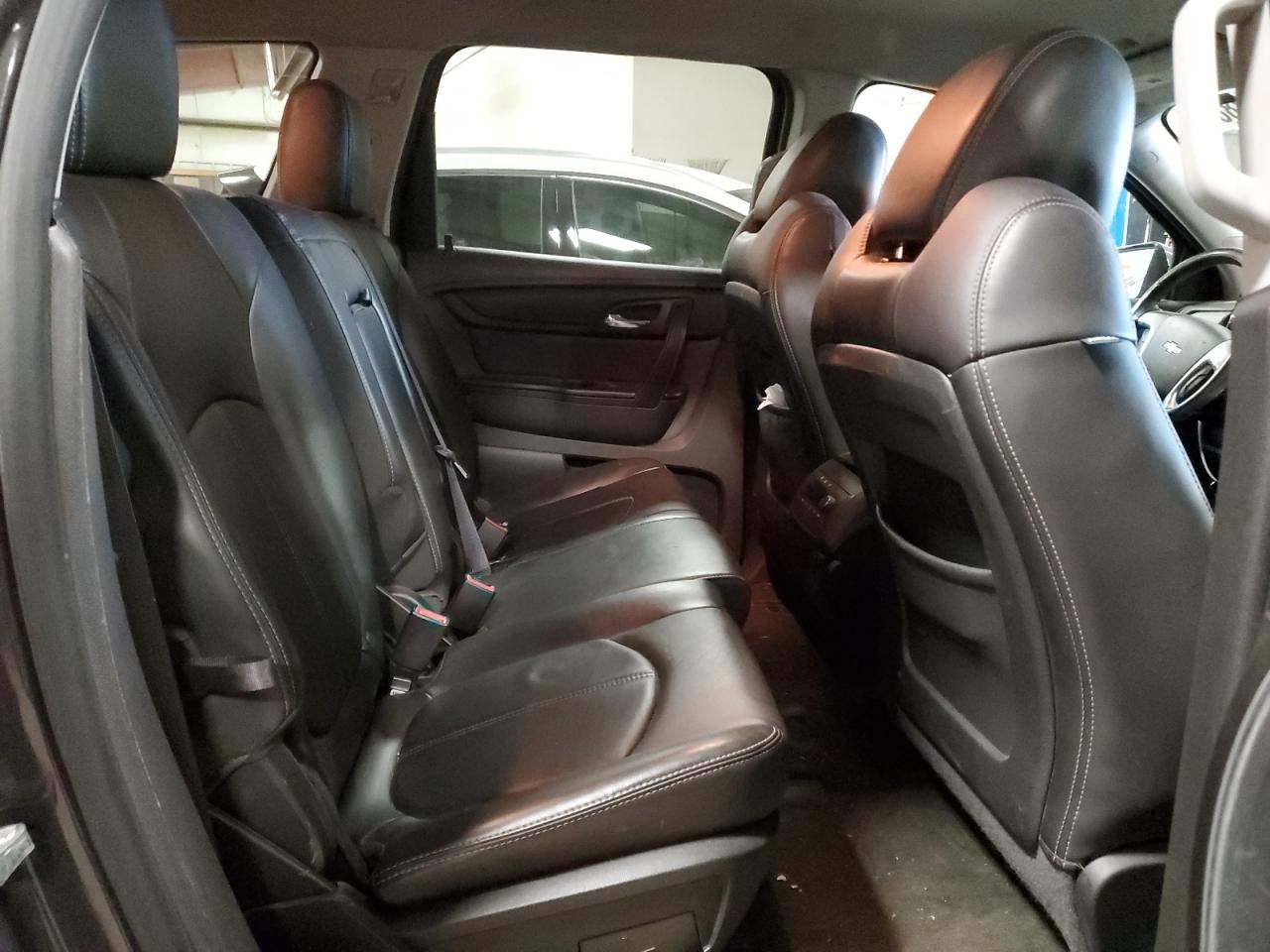 2013 Chevrolet Traverse - Image 11