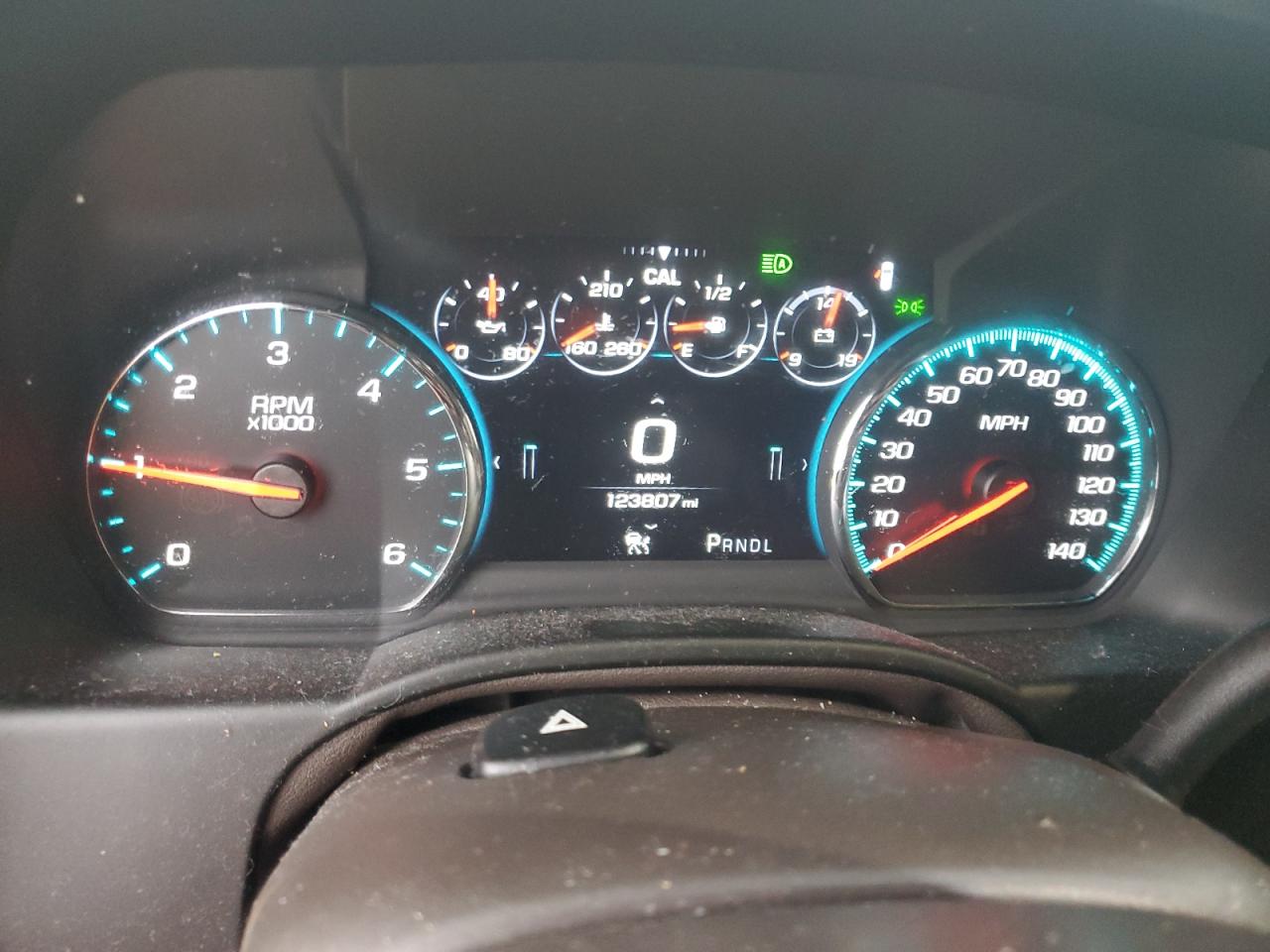 2018 GMC Yukon - Image 9