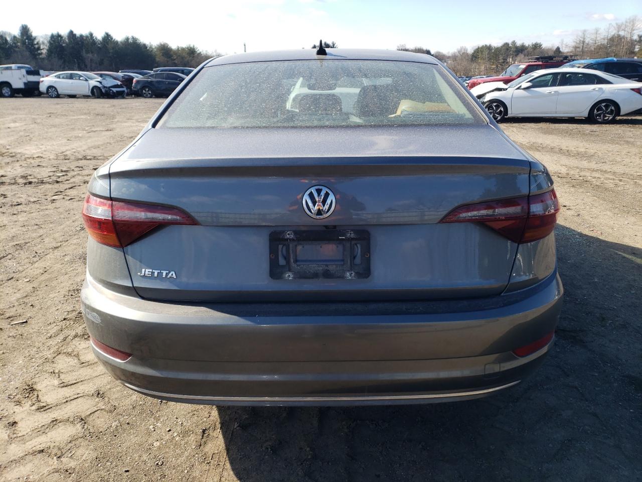2019 Volkswagen Jetta - Image 6