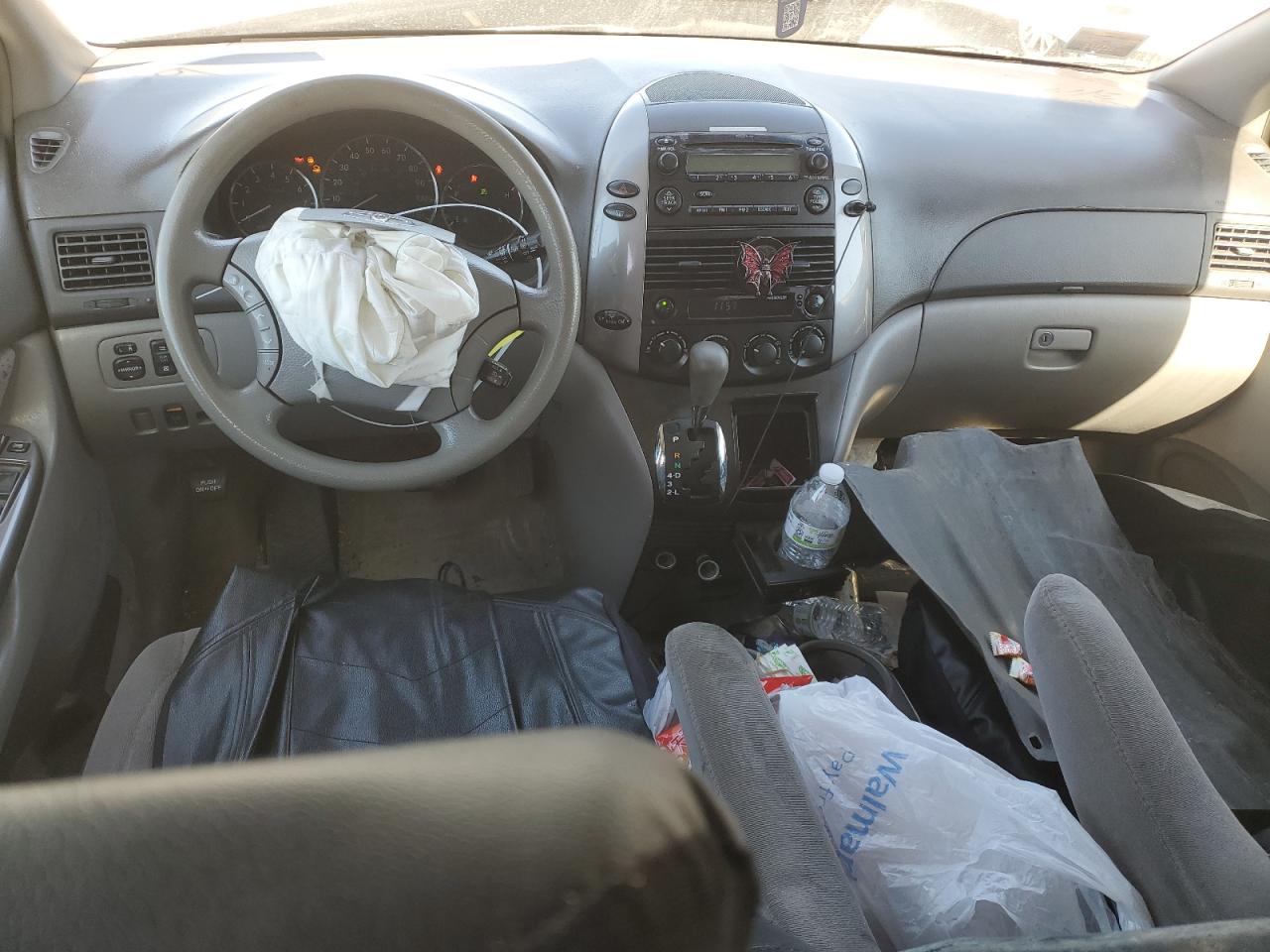 2006 Toyota Sienna - Image 8