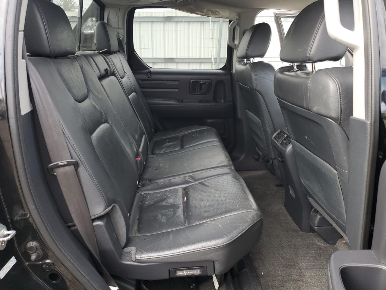 2010 Honda Ridgeline - Image 11