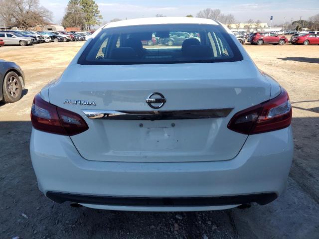  NISSAN ALTIMA 2018 Biały