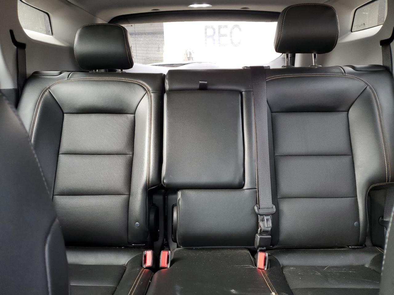 2020 GMC Terrain - Image 10