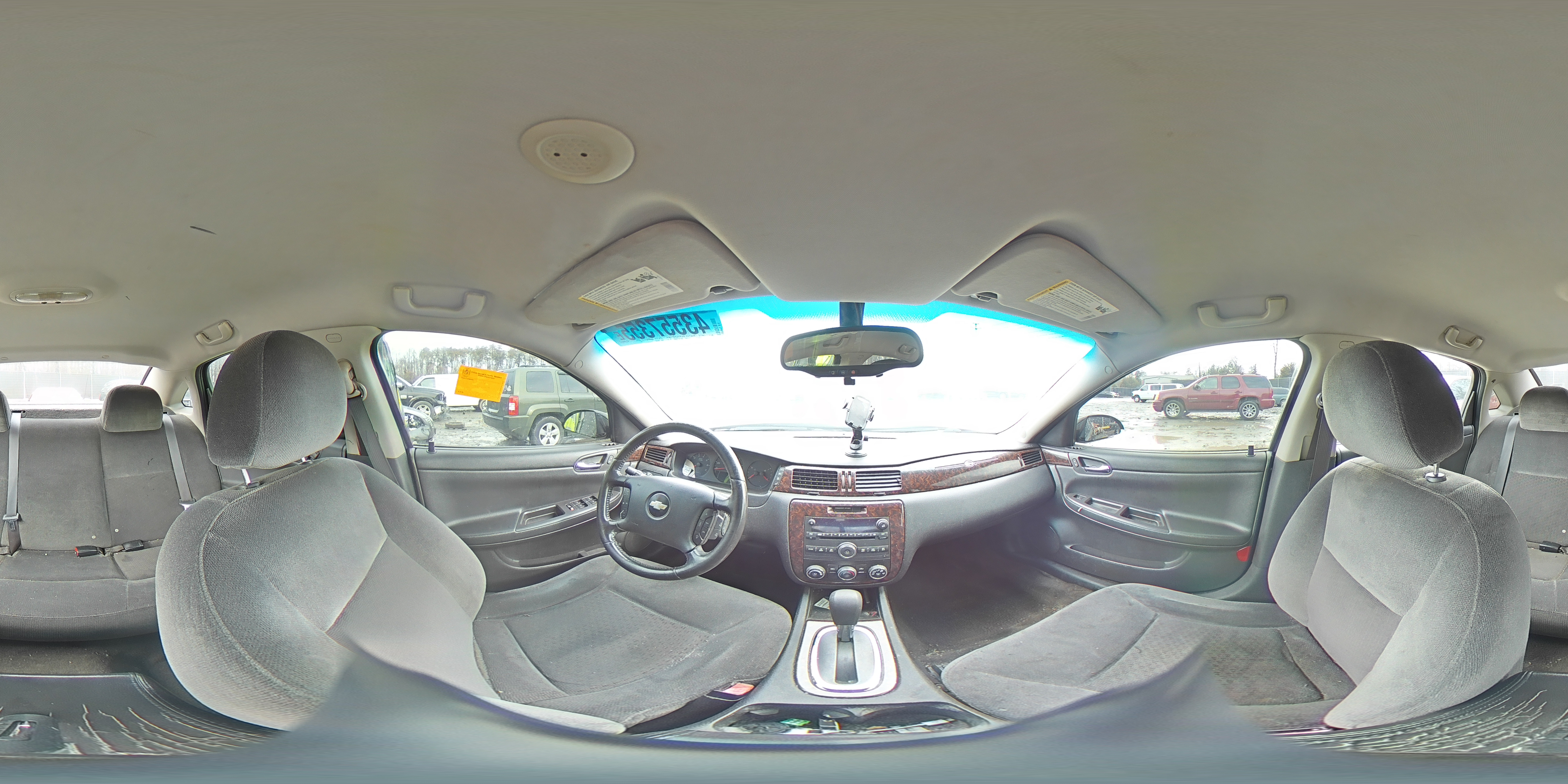 2014 Chevrolet Impala - Image 12