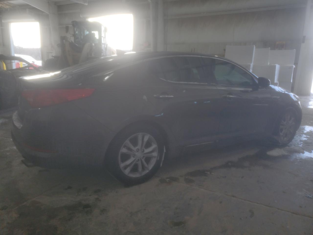 2013 Kia Optima - Image 3