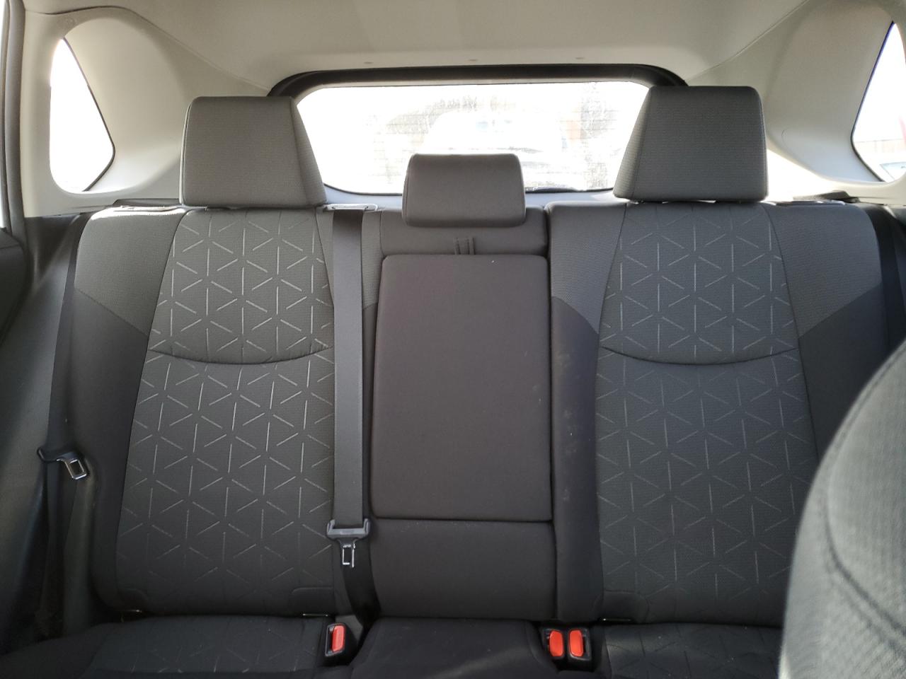 2021 Toyota RAV 4 - Image 10