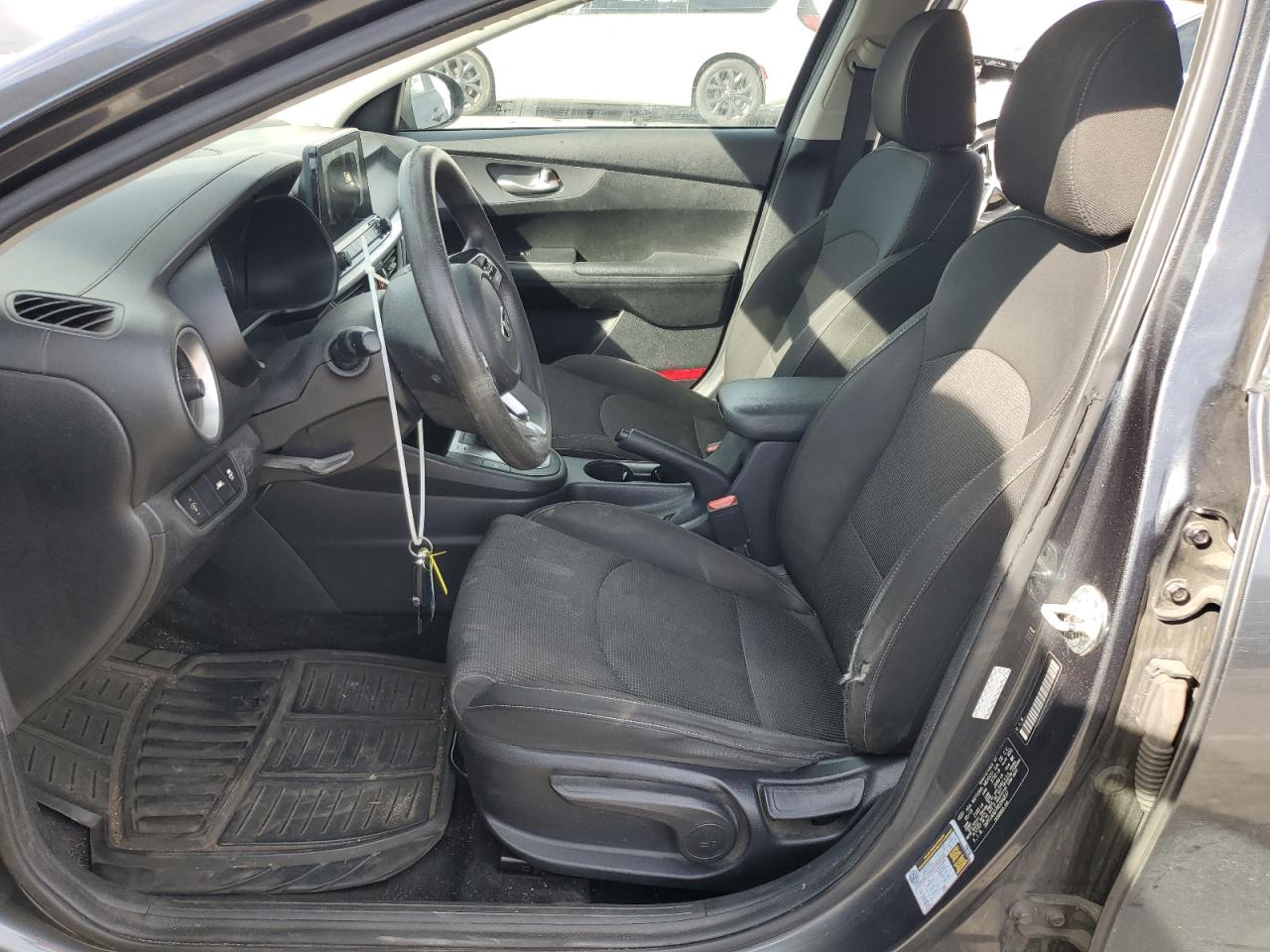 2019 Kia Forte - Image 7
