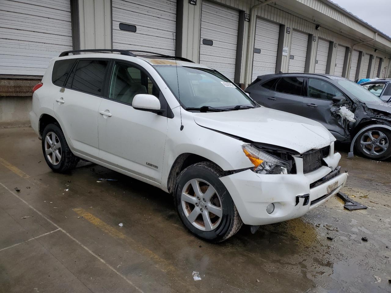 2007 Toyota RAV 4 - Image 4