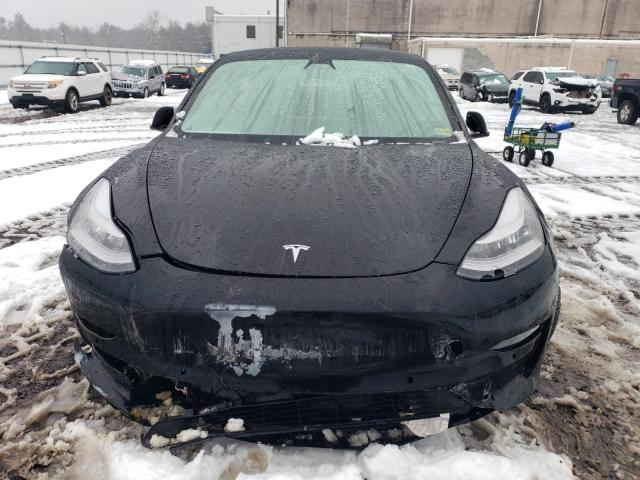  TESLA MODEL 3 2020 Чорний