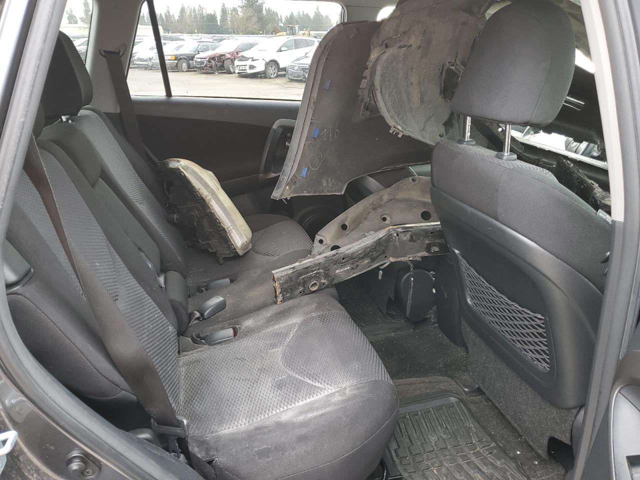 2012 Toyota RAV 4 - Image 10