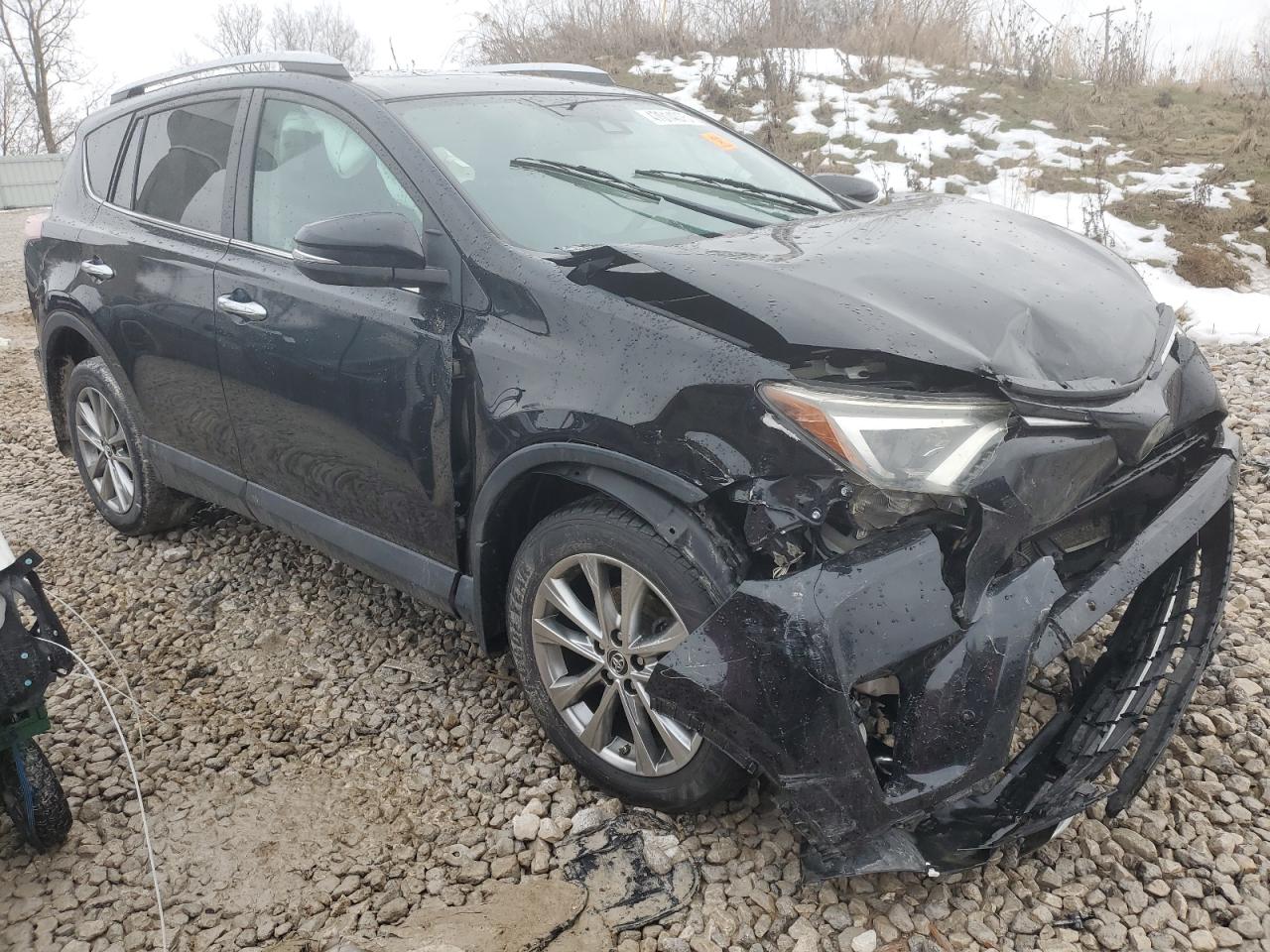 2016 Toyota RAV 4 - Image 4