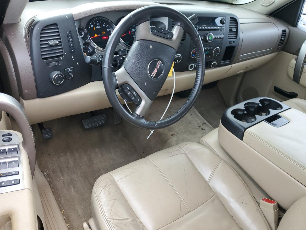 2012 GMC Sierra - Image 8