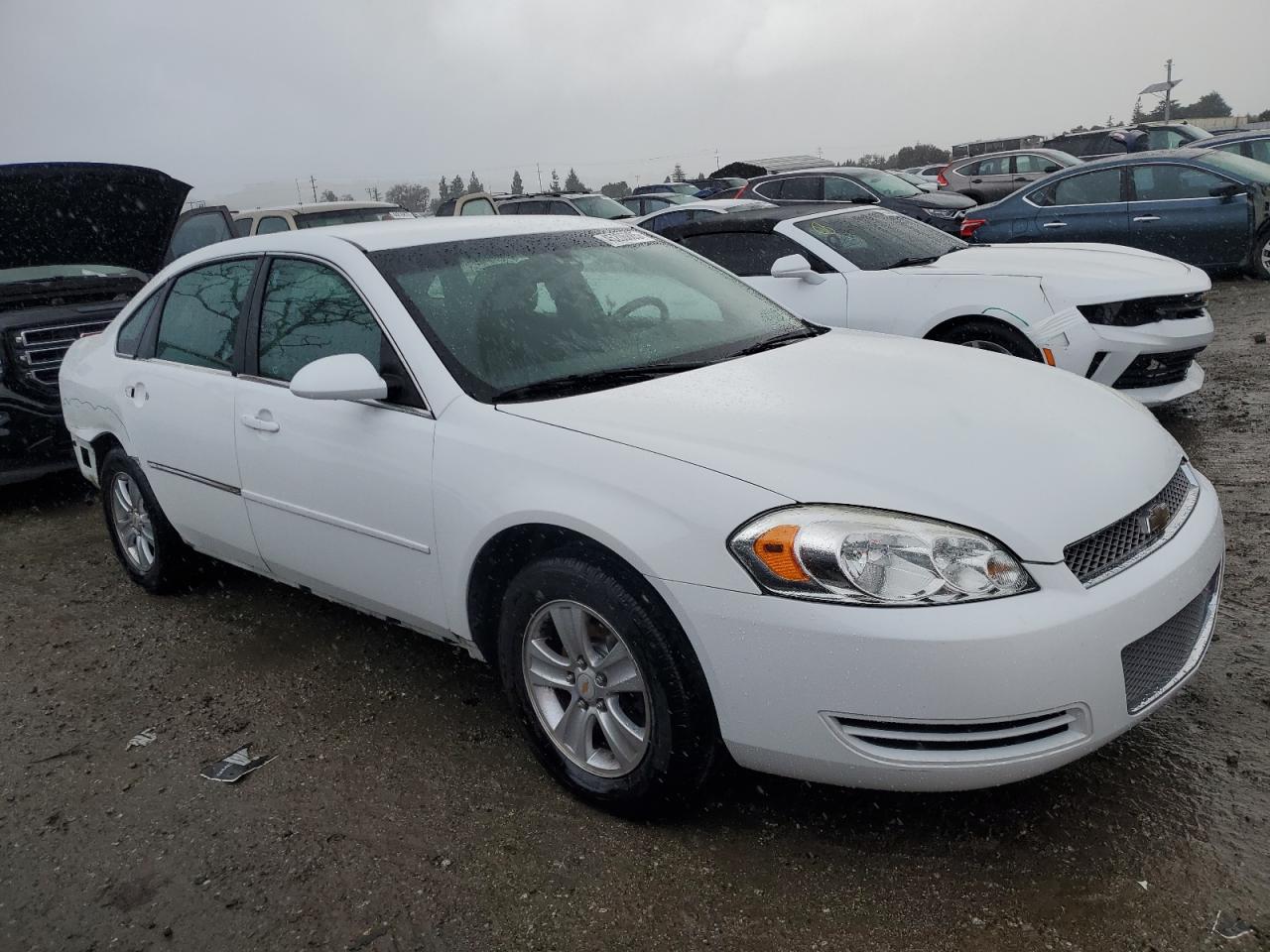 2015 Chevrolet Impala - Image 4