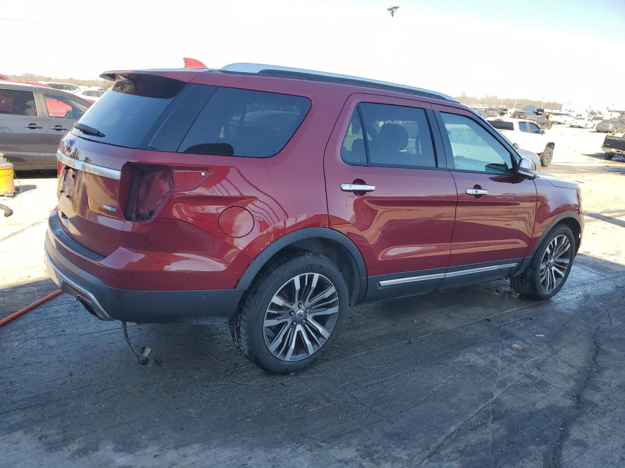 2016 Ford Explorer - Image 3