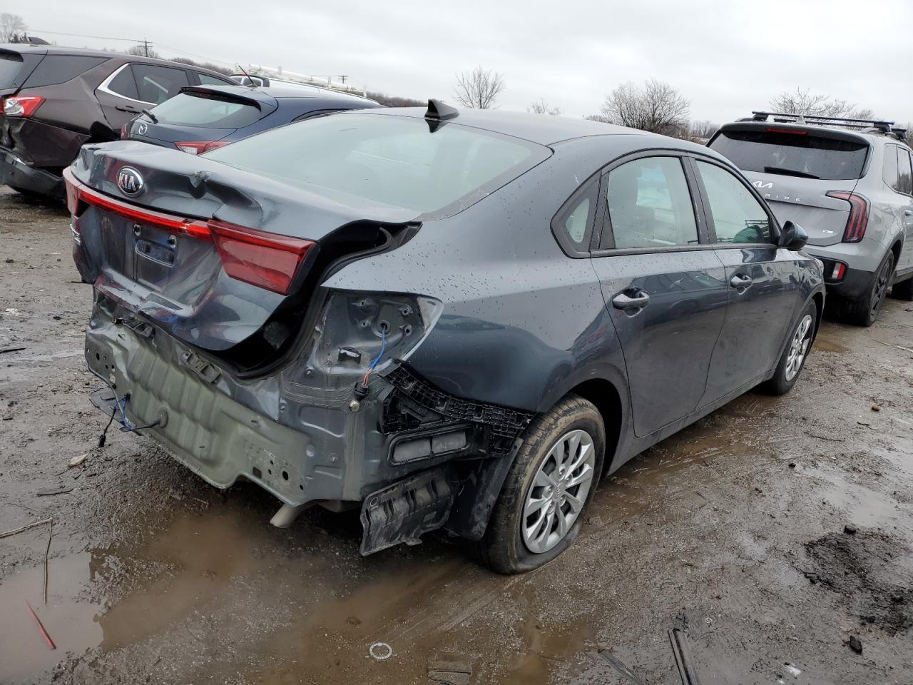 2021 Kia Forte - Image 3