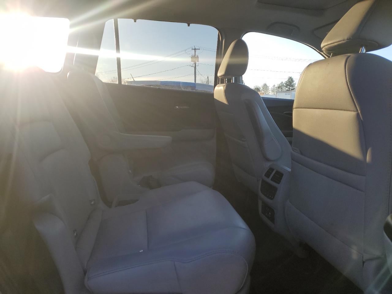 2019 Honda Pilot - Image 12