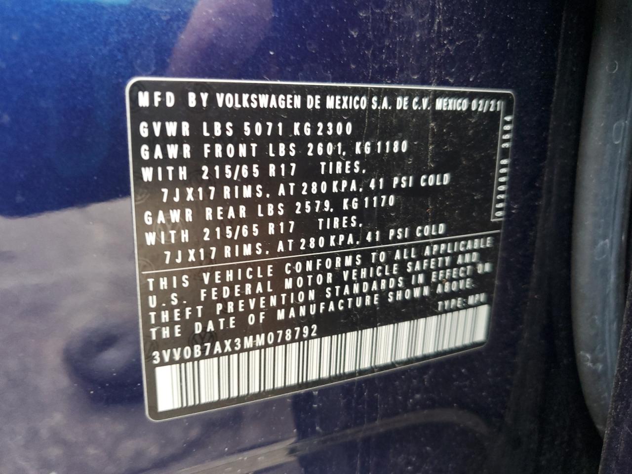 2021 Volkswagen Tiguan - Image 13