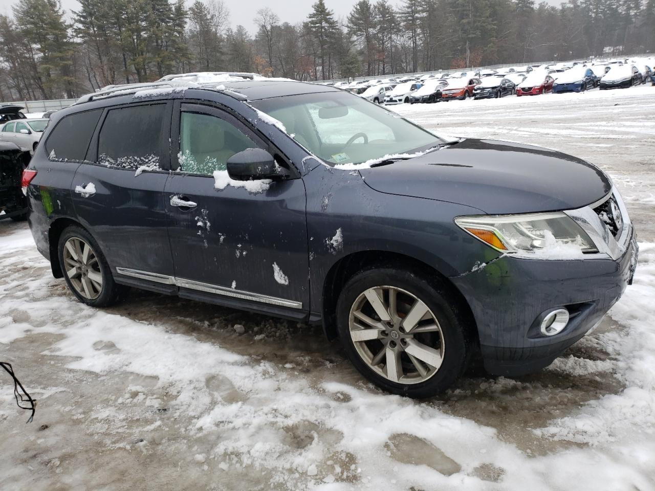 2014 Nissan Pathfinder - Image 4