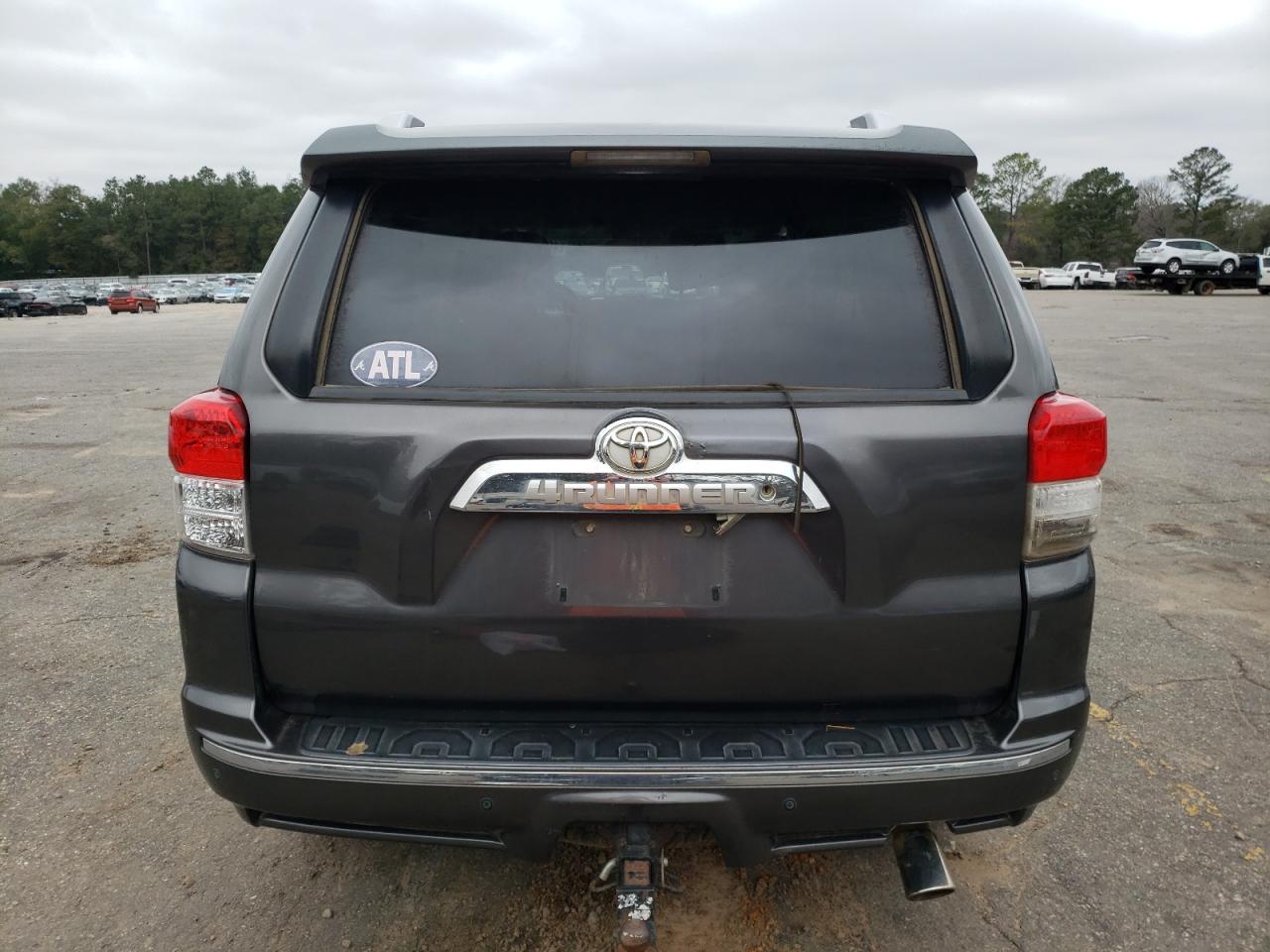 2011 Toyota 4Runner - Image 6