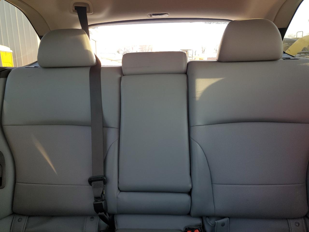 2018 Subaru Outback - Image 10