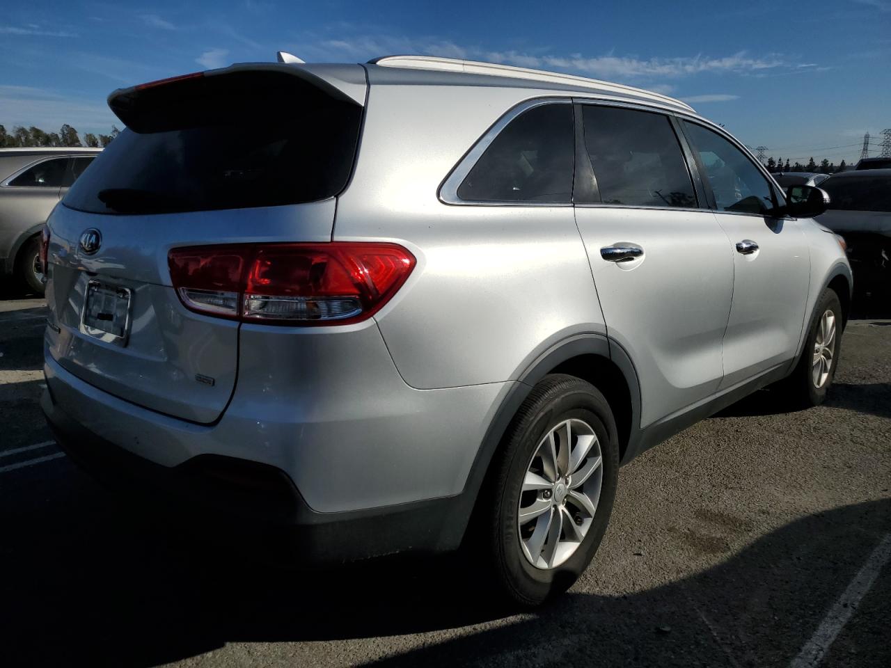 2017 Kia Sorento - Image 3