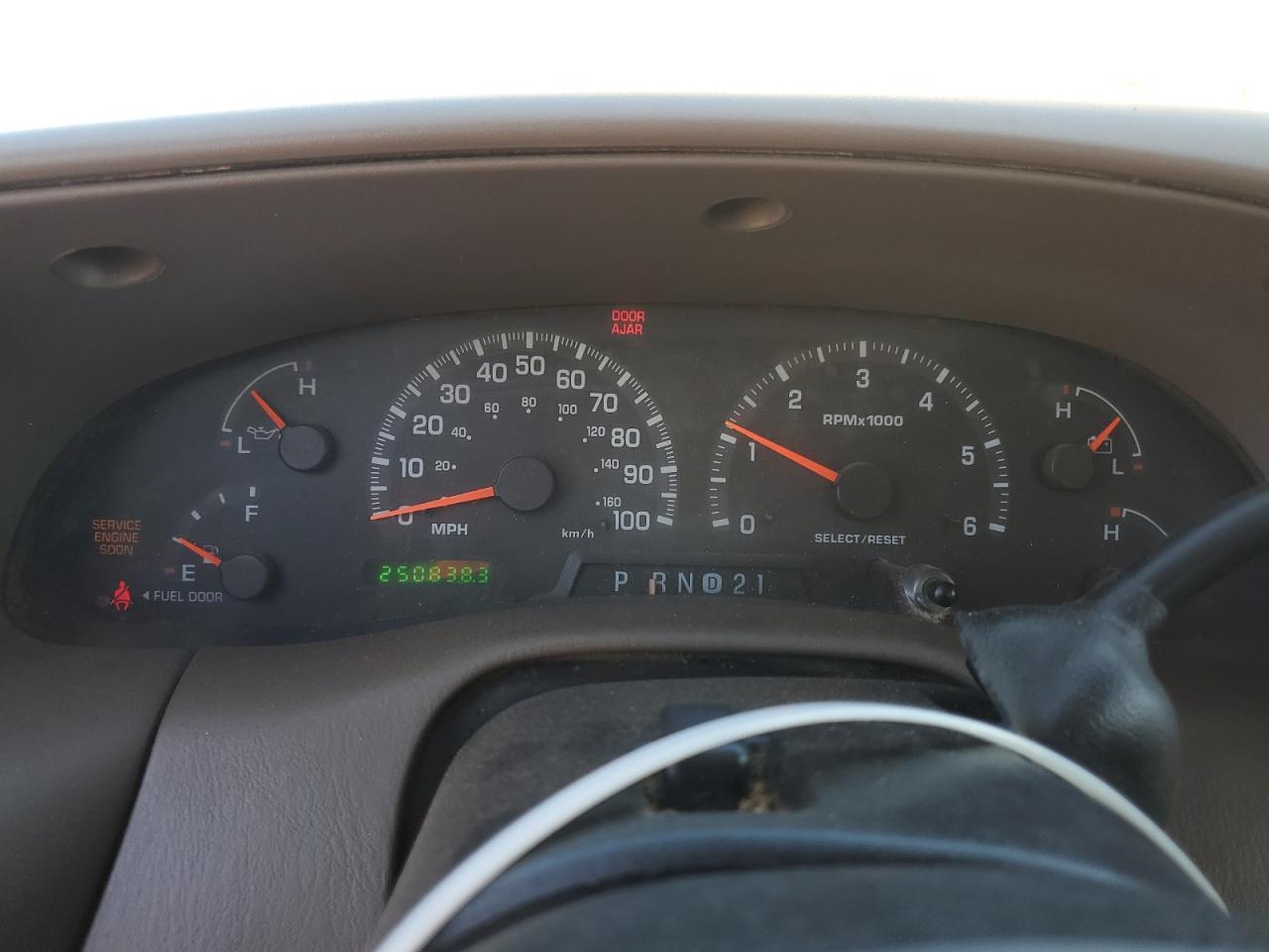 1999 Ford F-150 - Image 9