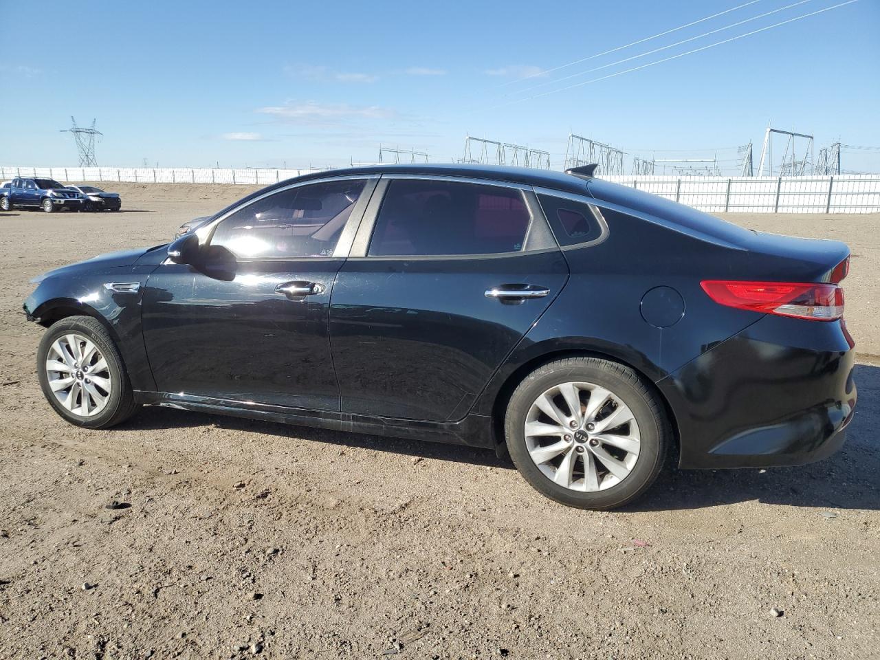 2018 Kia Optima - Image 2