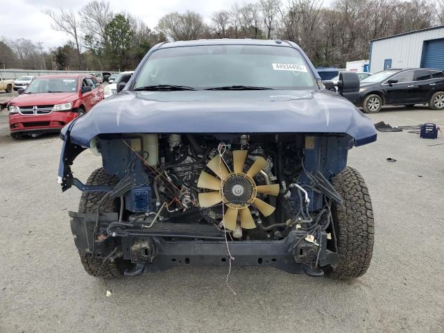  NISSAN TITAN 2018 Синий