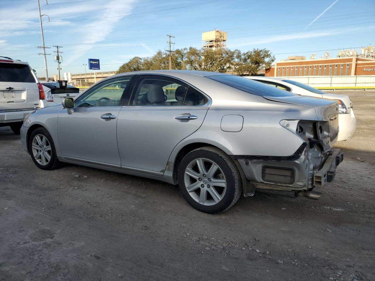 2009 Lexus ES - Image 2