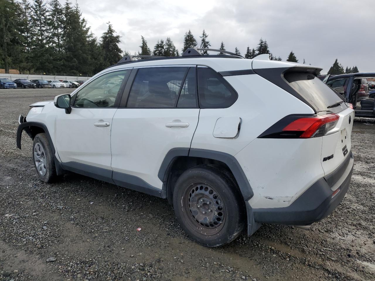 2019 Toyota RAV 4 - Image 2