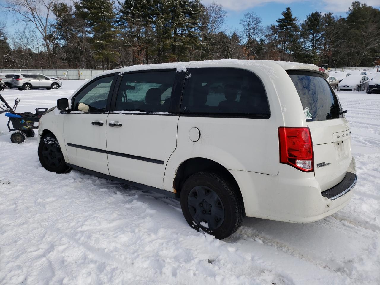2013 Dodge Caravan - Image 2