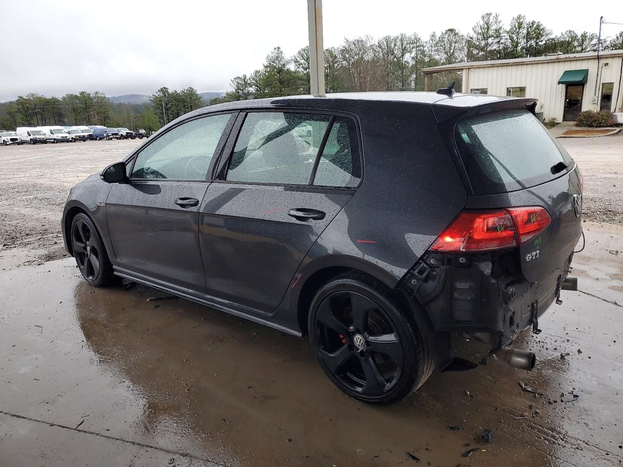 2015 Volkswagen GTI - Image 2