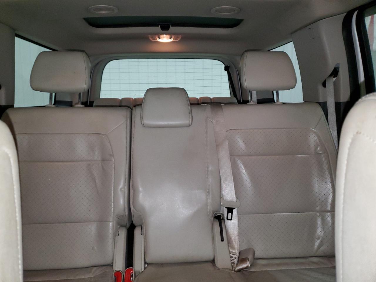 2011 Ford Flex - Image 10