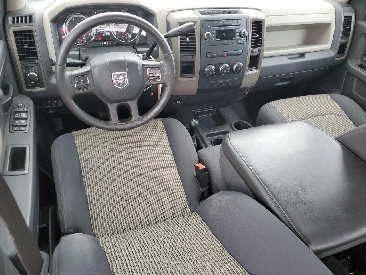 2012 Dodge RAM - Image 8