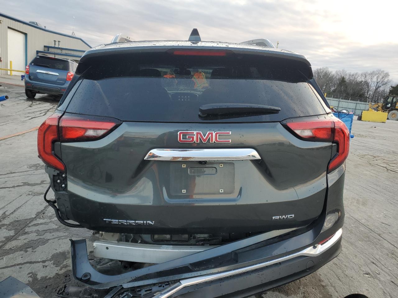 2020 GMC Terrain - Image 6