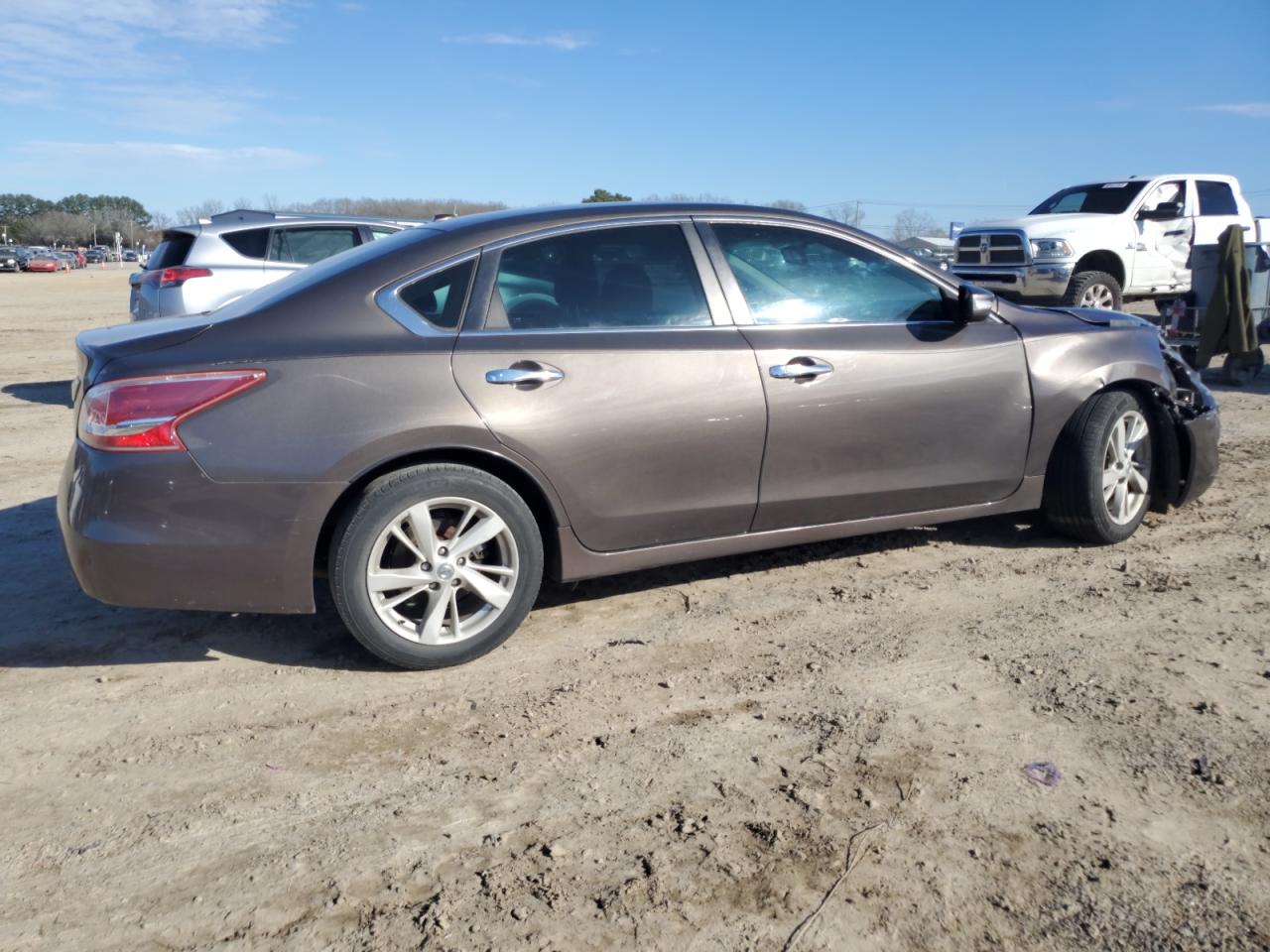 2013 Nissan Altima - Image 3