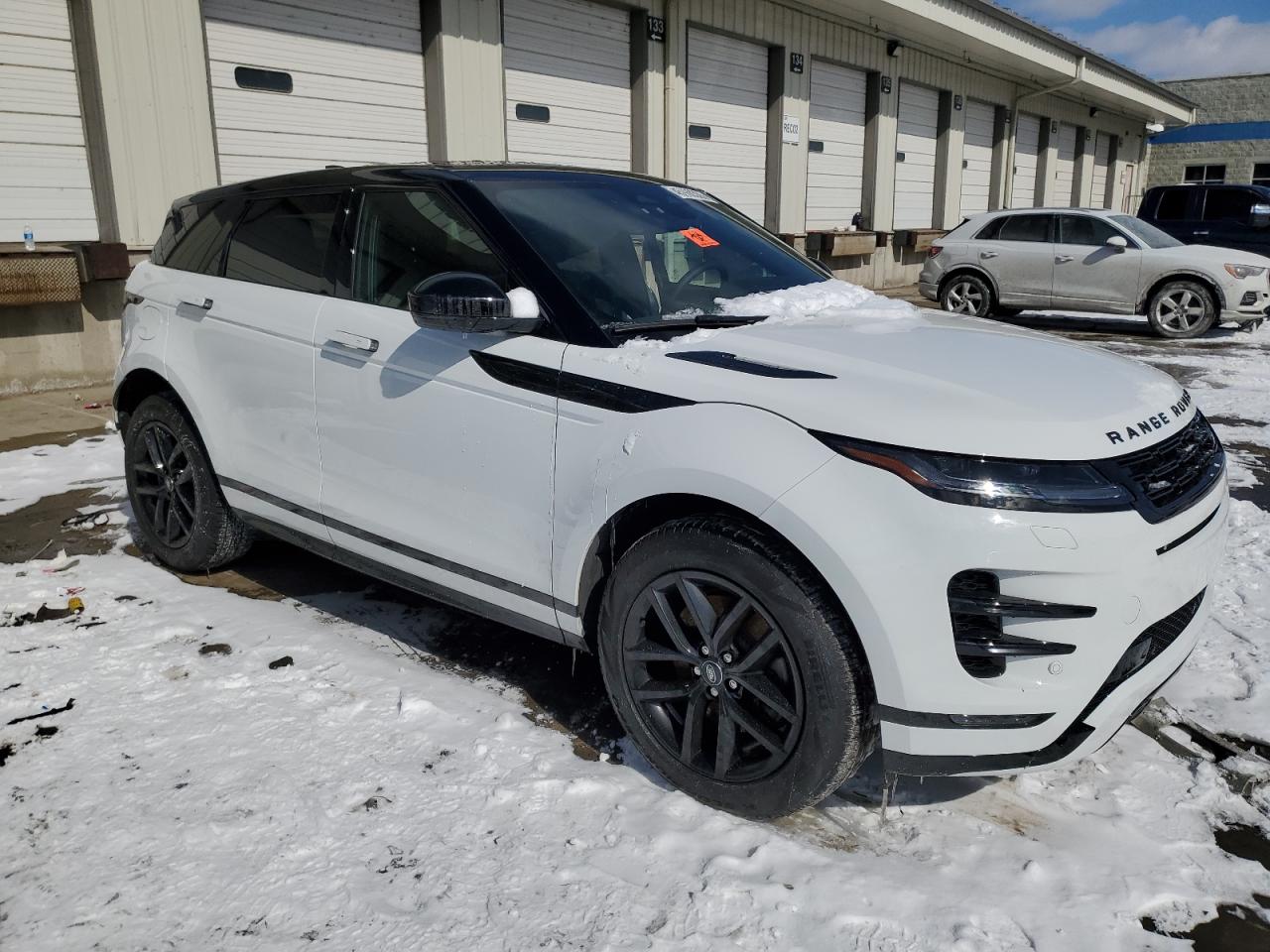 2024 Land Rover Range Rover - Image 4