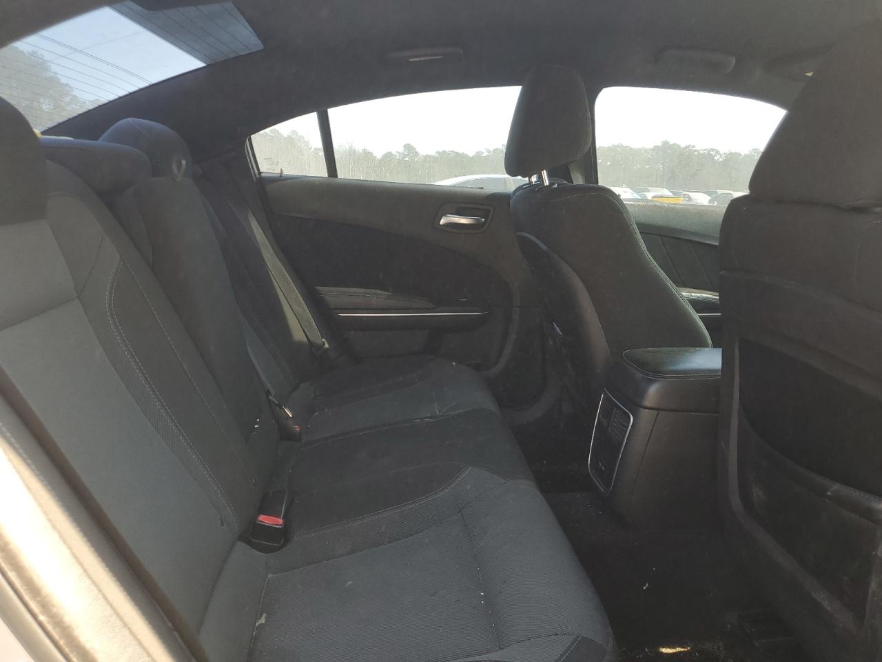 2016 Dodge Charger - Image 10