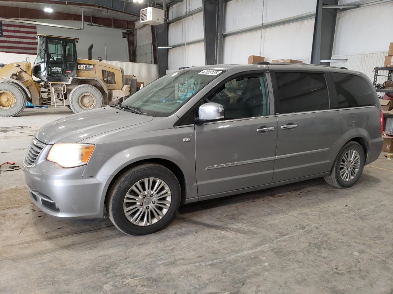 2014 Chrysler Town & Country - Image 1