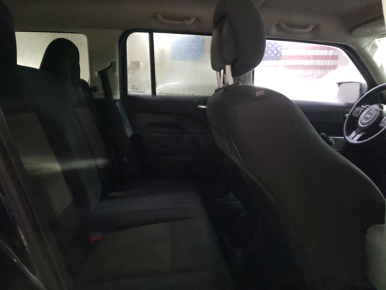 2014 Jeep Liberty (Patriot) - Image 10