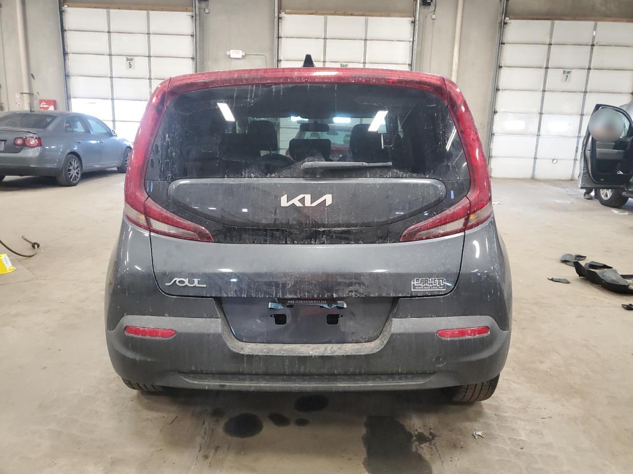 2022 Kia Soul - Image 6