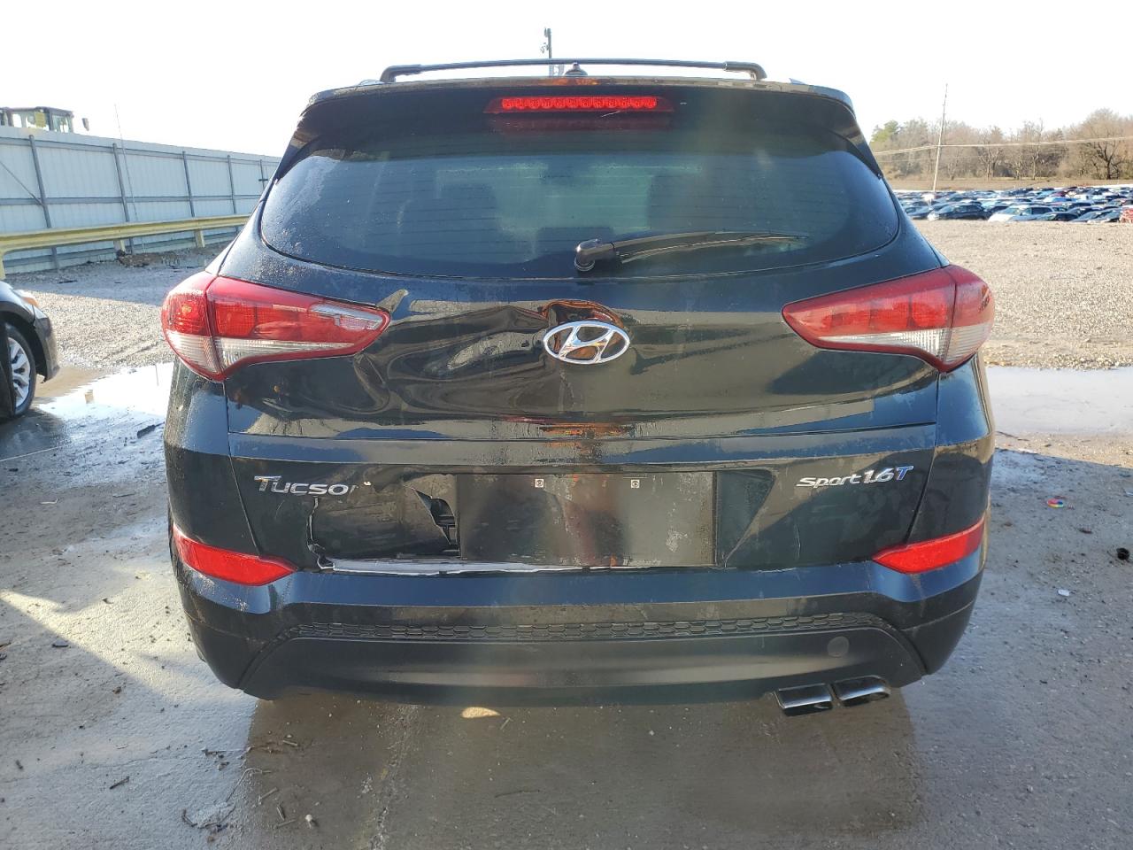 2017 Hyundai Tucson - Image 6