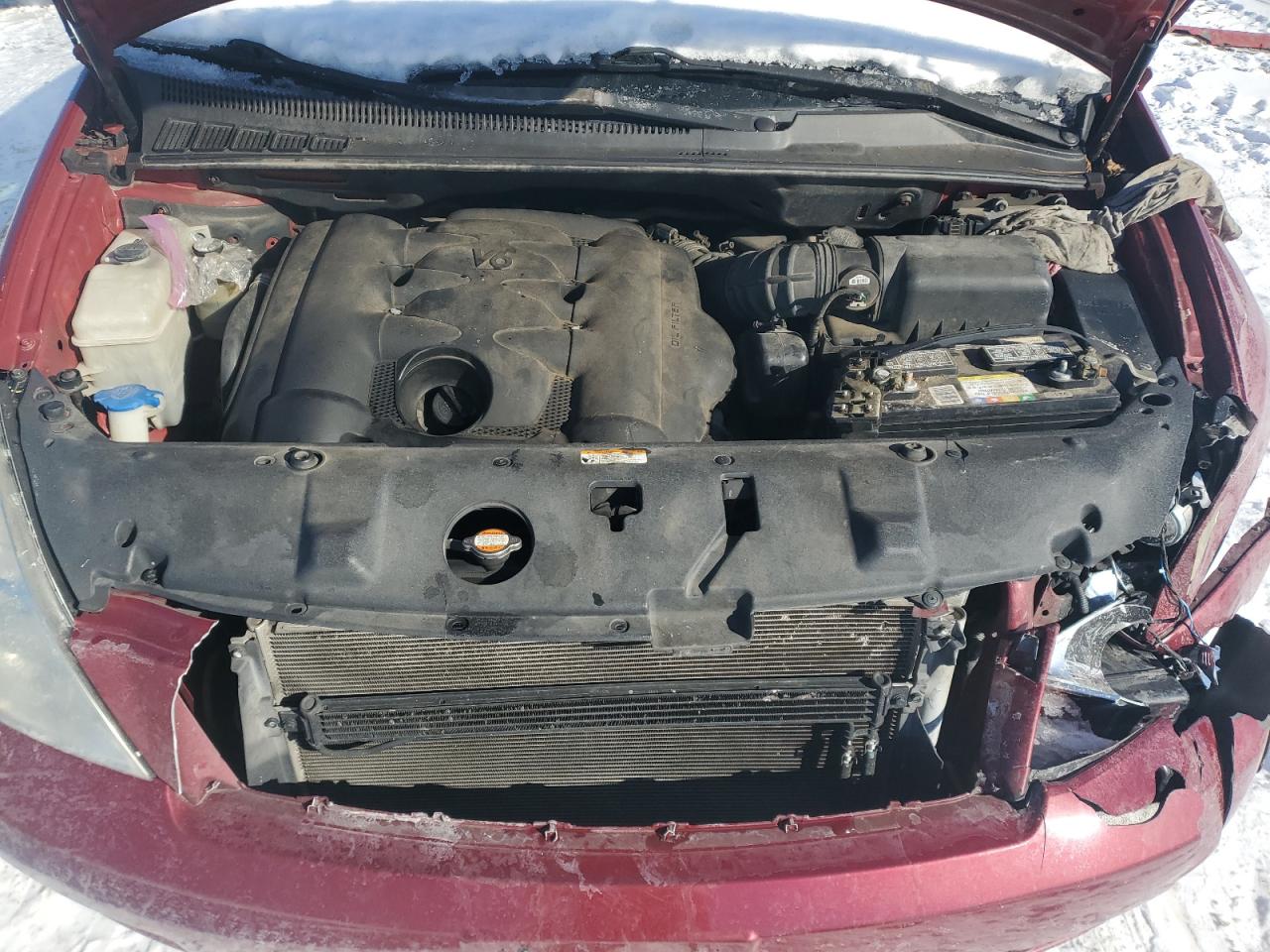 2010 Kia Sedona - Image 13