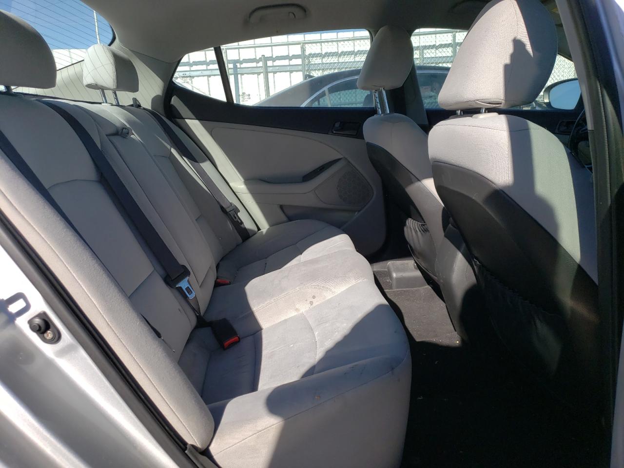 2014 Kia Optima - Image 10