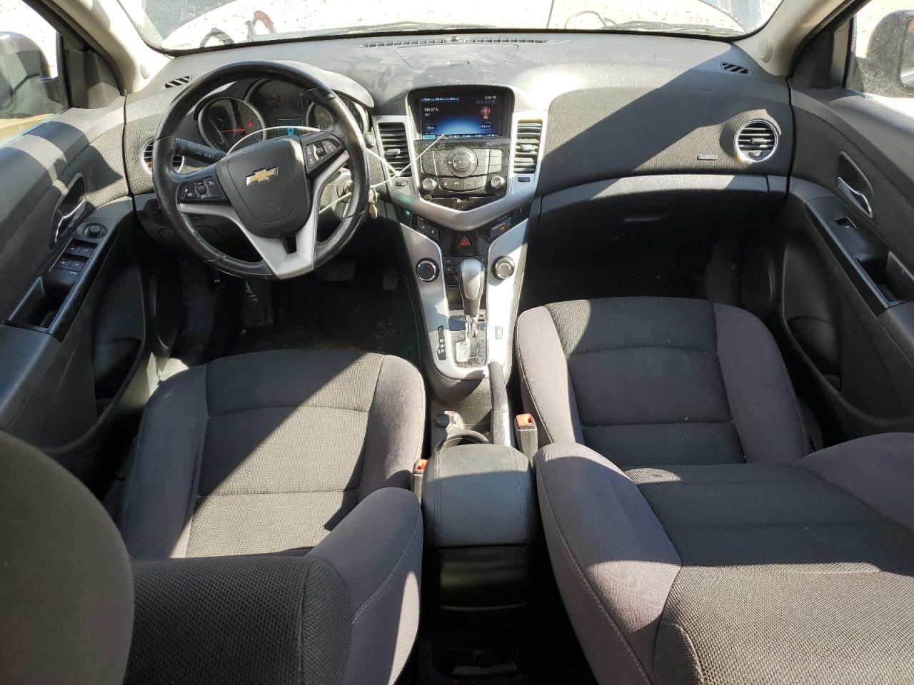 2014 Chevrolet Cruze - Image 8