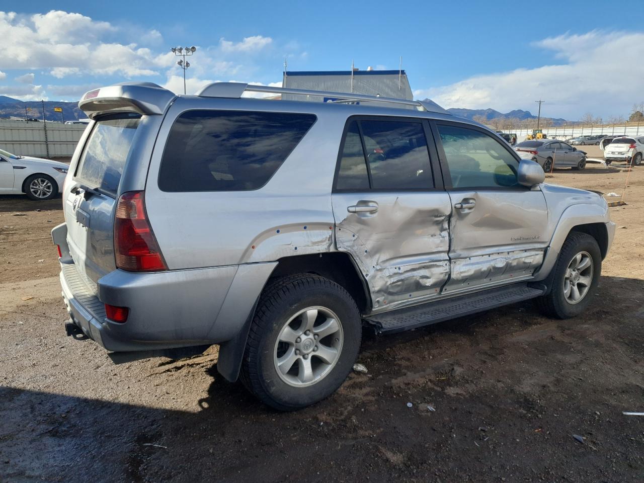 2005 Toyota 4Runner - Image 3