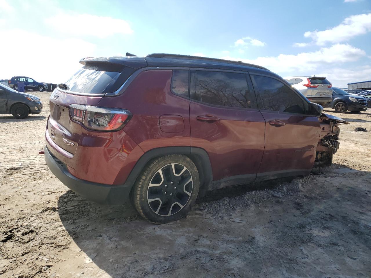 Фото: 3C4NJDDB3MT512169 - 3